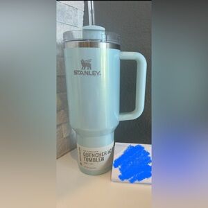 COPY - Stanley 40oz blueberry milk